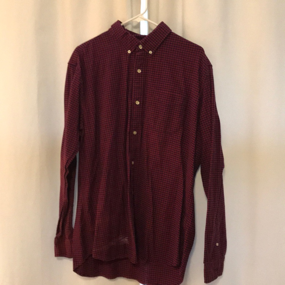 Men’s long sleeve Gap dress shirt